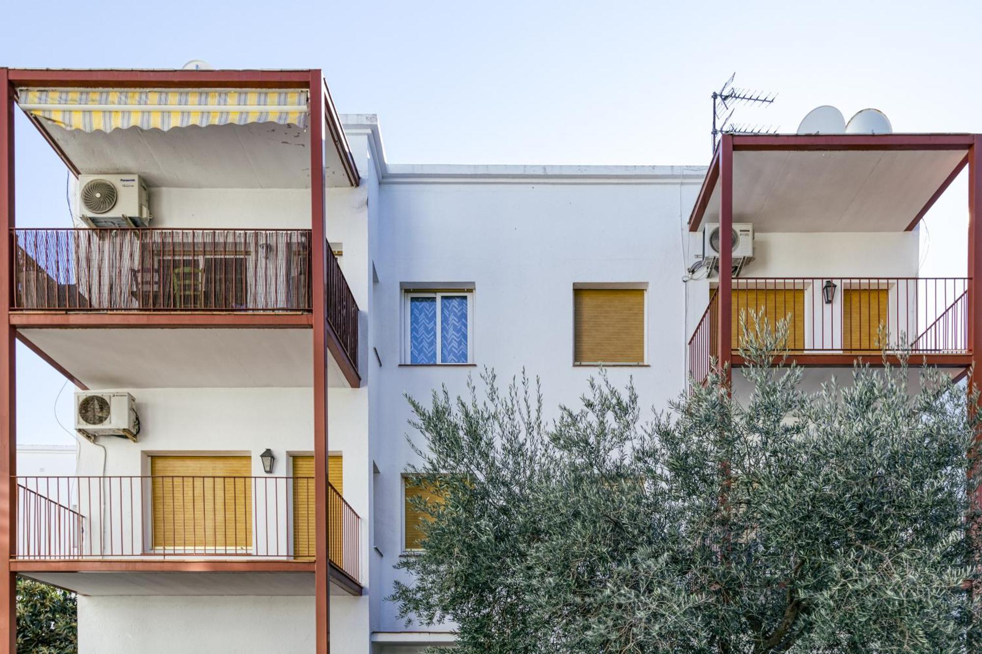 Londres Apartment Roses Exterior photo